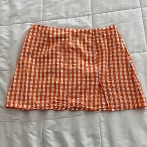 checkered skirt
